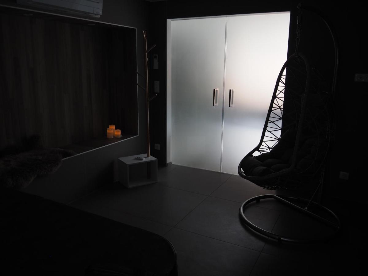 Gite Le Renouveau Avec Jacuzzi Privatif Laveline Exteriör bild
