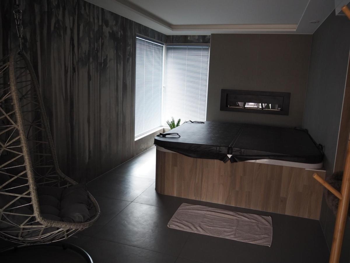Gite Le Renouveau Avec Jacuzzi Privatif Laveline Exteriör bild