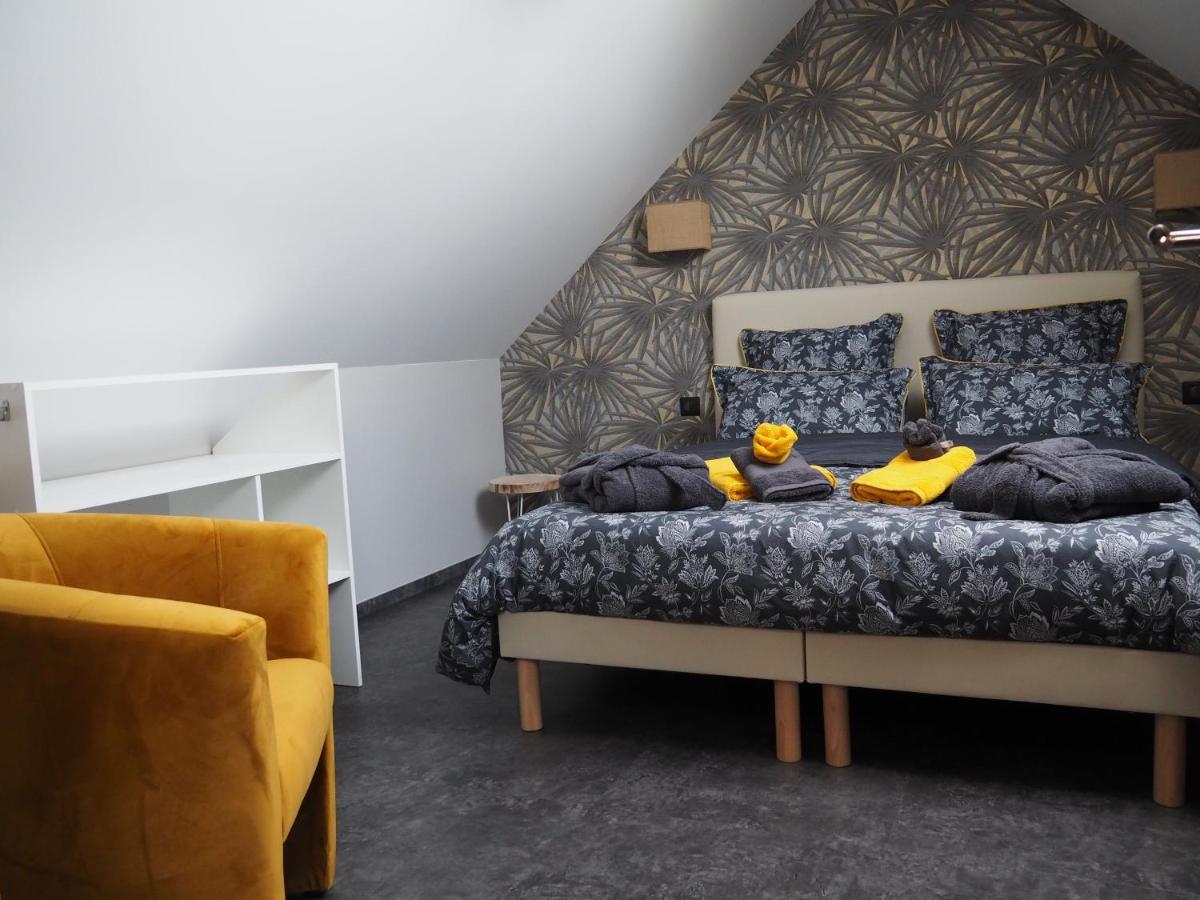 Gite Le Renouveau Avec Jacuzzi Privatif Laveline Exteriör bild